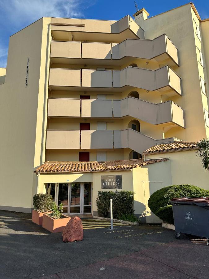 Helios Apartman Agde Kültér fotó